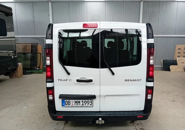 Renault Trafic cena 69900 przebieg: 105000, rok produkcji 2015 z Jędrzejów małe 436